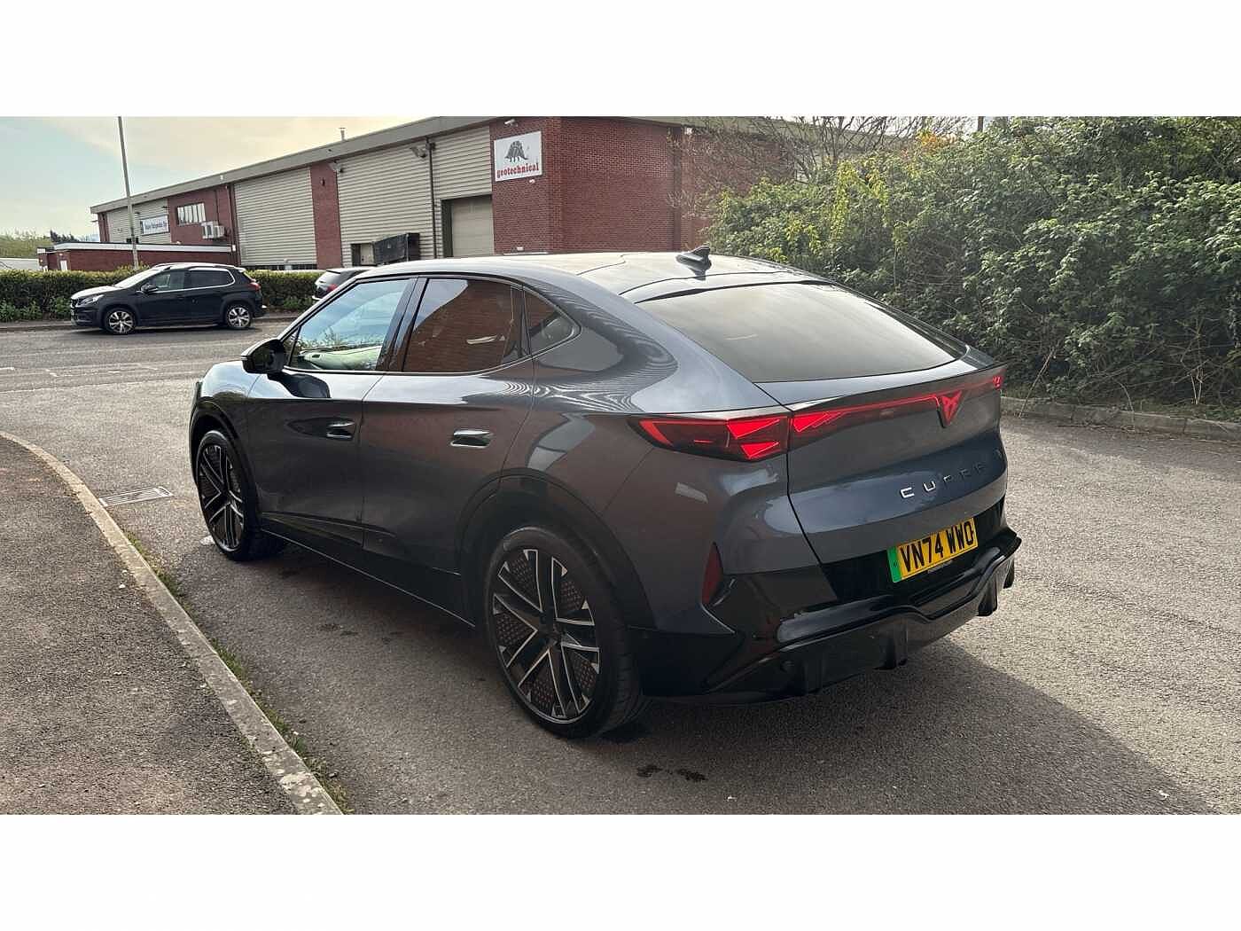 Cupra Tavascan Estate 250kW VZ2 77kWh AWD 5dr Auto