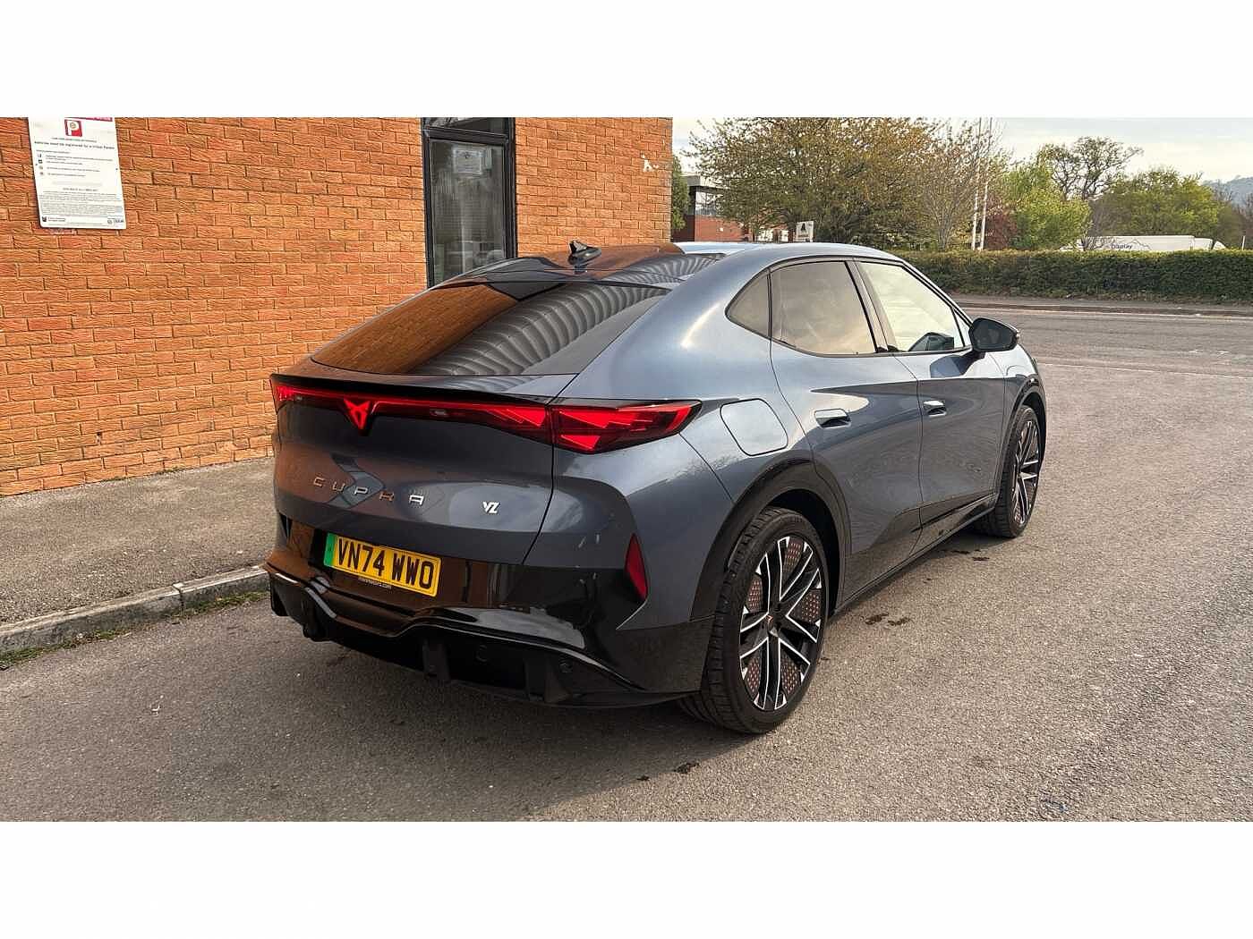 Cupra Tavascan Estate 250kW VZ2 77kWh AWD 5dr Auto