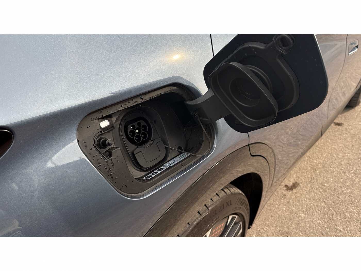 Cupra Tavascan Estate 250kW VZ2 77kWh AWD 5dr Auto
